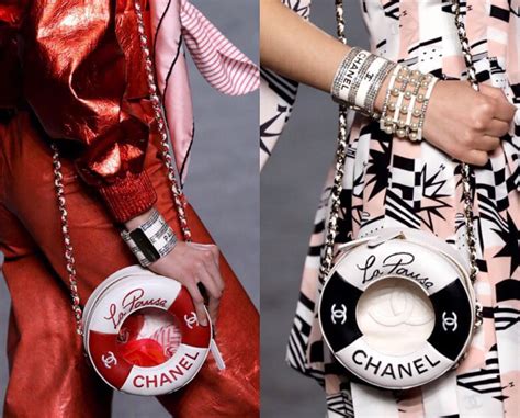 chanel cruise 2019 accessories|chanel badge.